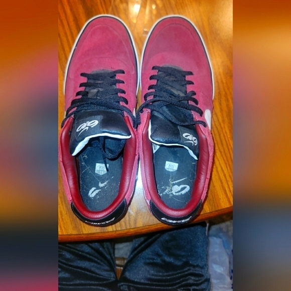 Mens size 11 Nike Market low 2 Varsity's - Picture 9 of 9